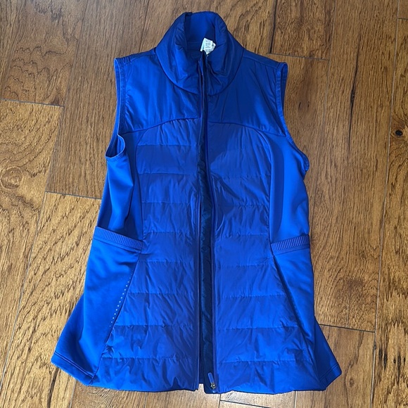 lululemon athletica Jackets & Blazers - Women's Blue Puffer Vest